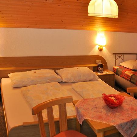 Haus Alpenruh Hotel Санкт Леонард им Пицтал Екстериор снимка